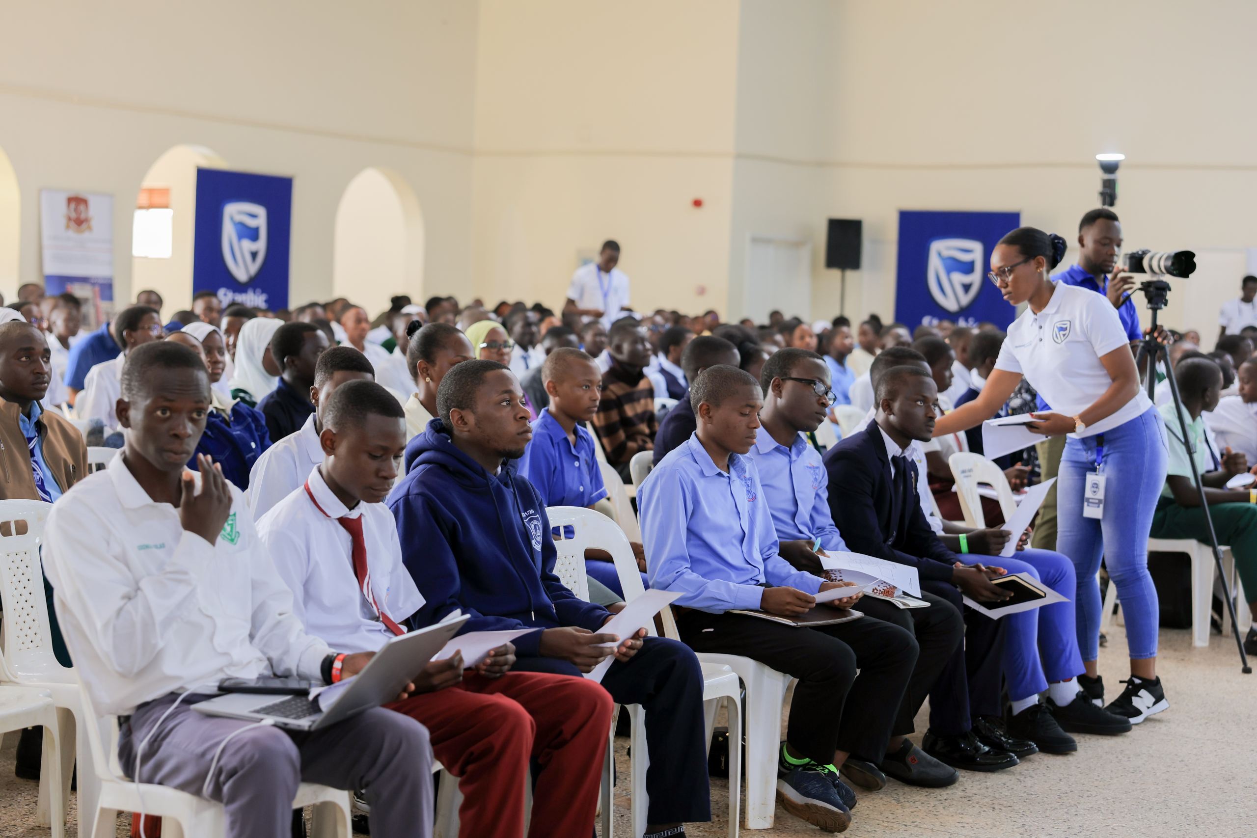 Different students pay attention during the Ikigai session