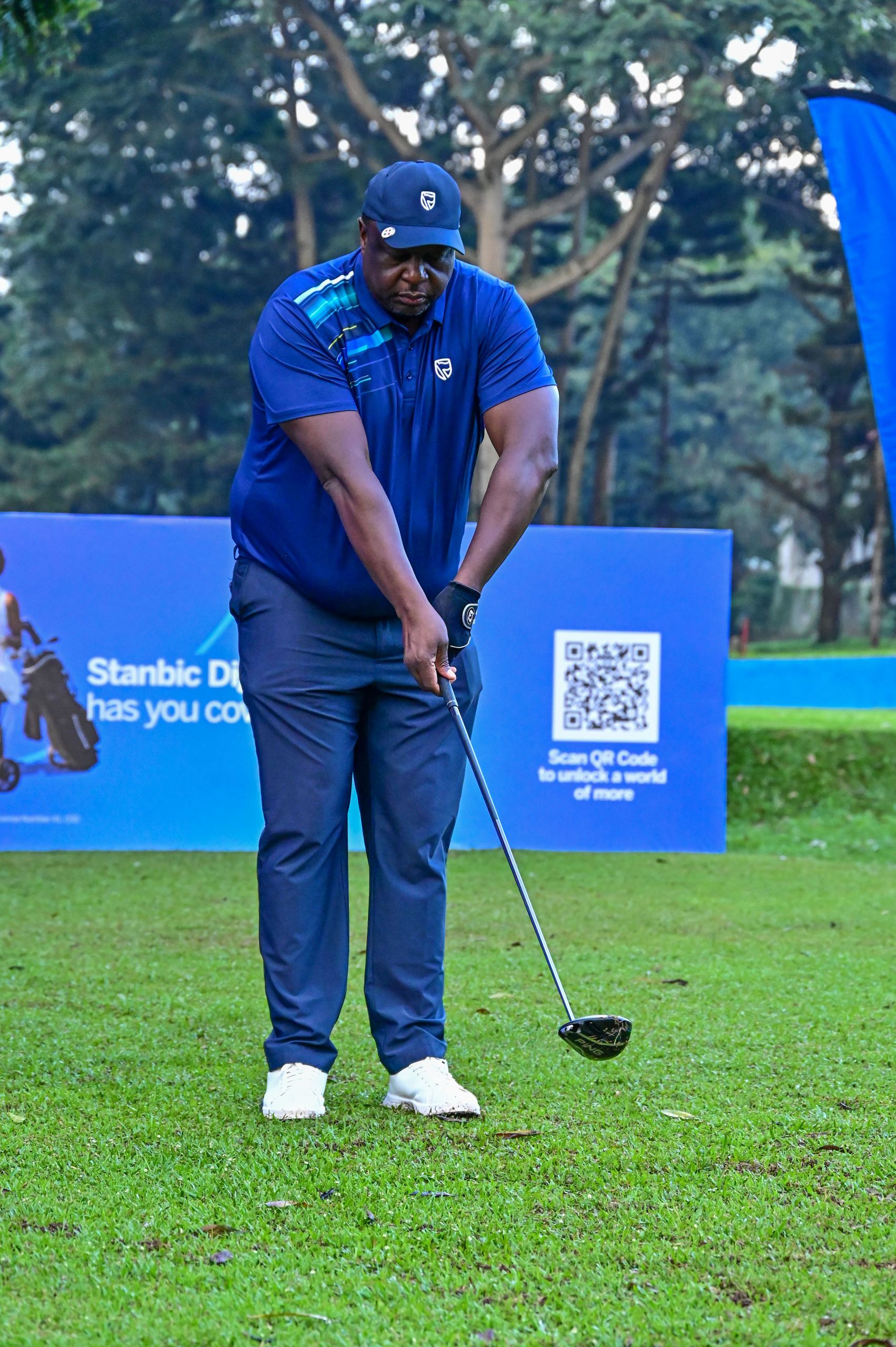 Stanbic Bank CE, Mumba Kalifungwa targeting a whole during the matchplay